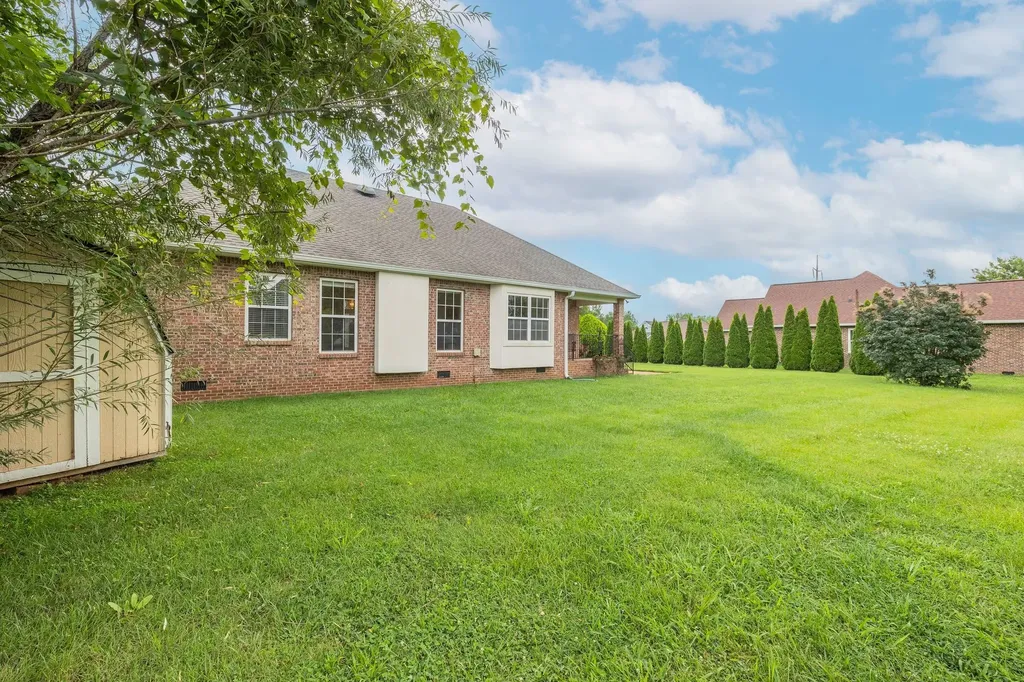 1406 Gray Fox Lane Spring Hill TN 37174