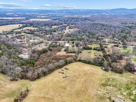 2972 Cainsville Road Lebanon TN 37090