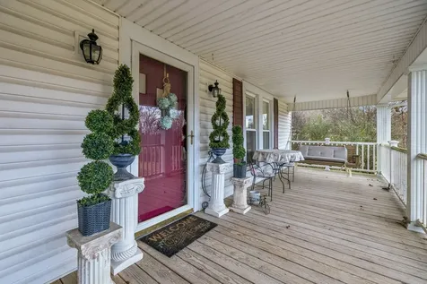 2972 Cainsville Road Lebanon TN 37090