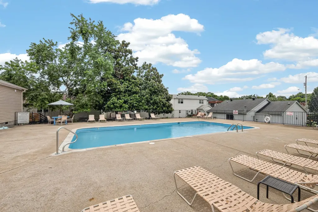430 Walton Ferry Road Hendersonville TN 37075