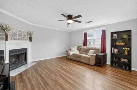 430 Walton Ferry Road Hendersonville TN 37075