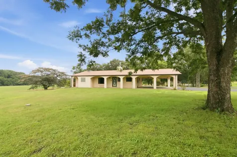 380 Mcintosh Road Paris TN 38242