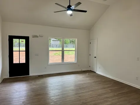 435 Blackey Bandy Road Bethpage TN 37022