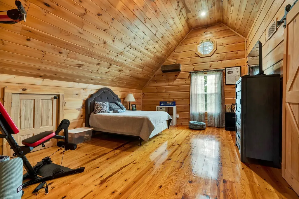 1751 County Road 50 Riceville TN 37370