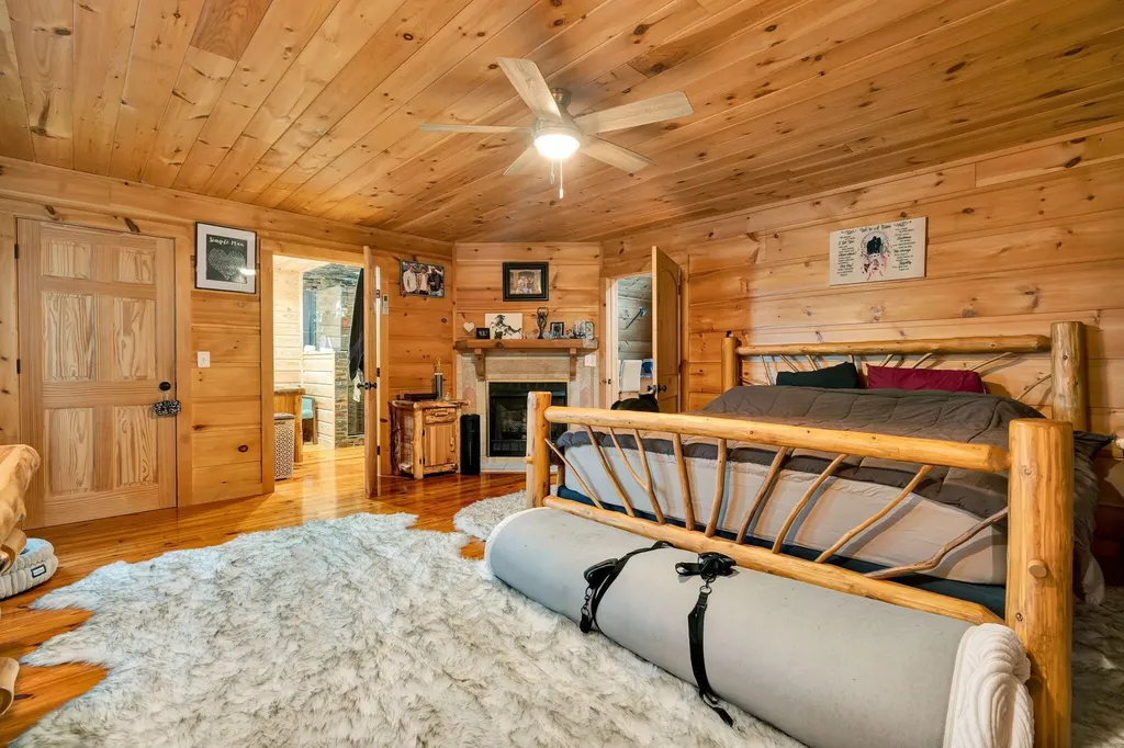 1751 County Road 50 Riceville TN 37370