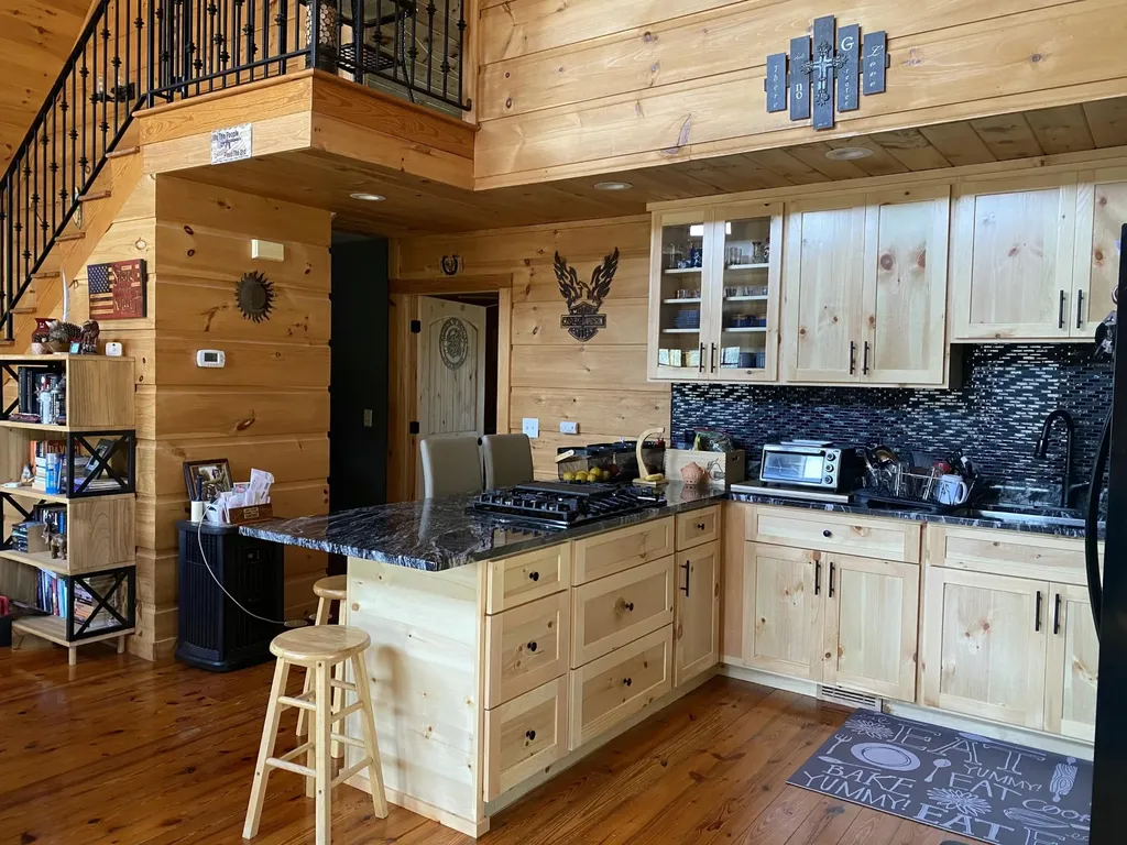 1751 County Road 50 Riceville TN 37370