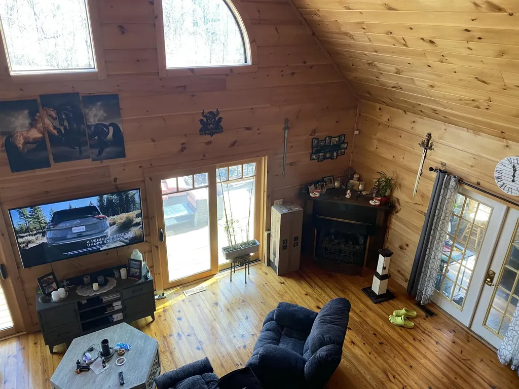 1751 County Road 50 Riceville TN 37370