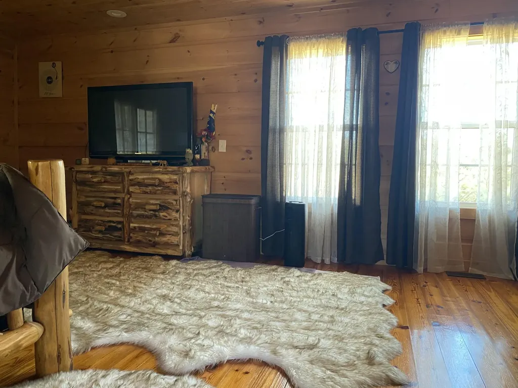 1751 County Road 50 Riceville TN 37370