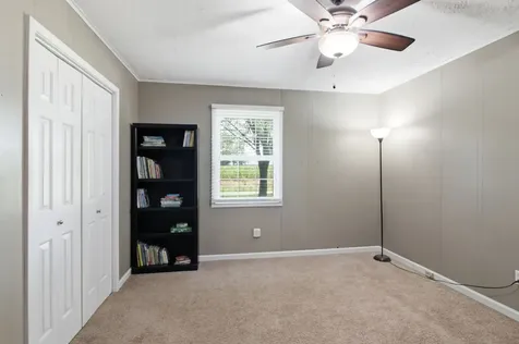 2097 Van Dyke Road Paris TN 38242