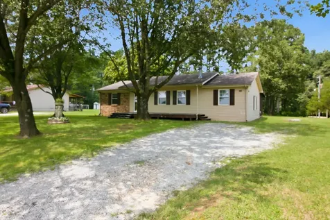2097 Van Dyke Road Paris TN 38242