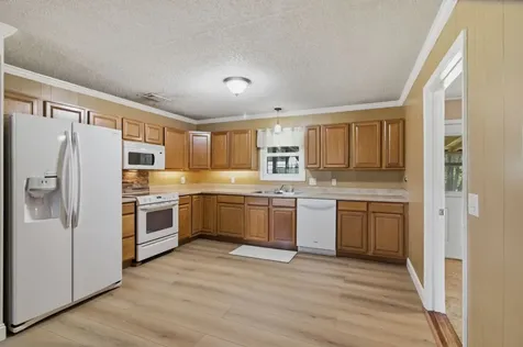 2097 Van Dyke Road Paris TN 38242