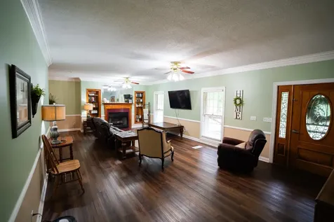 175 Sandy Circle Springville TN 38256