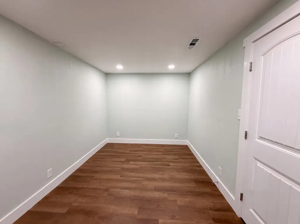 102 S Valley Road Hendersonville TN 37075