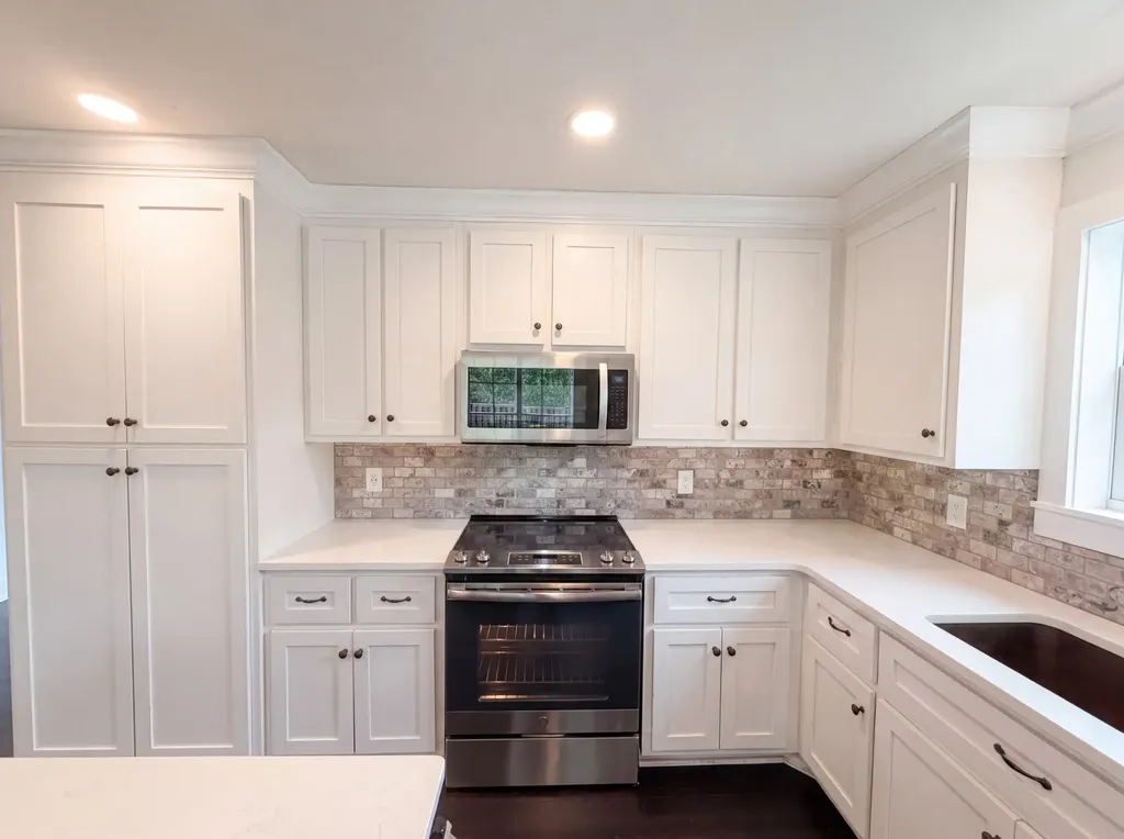 102 S Valley Road Hendersonville TN 37075