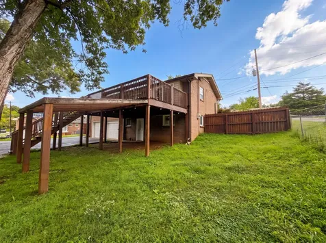 102 S Valley Road Hendersonville TN 37075