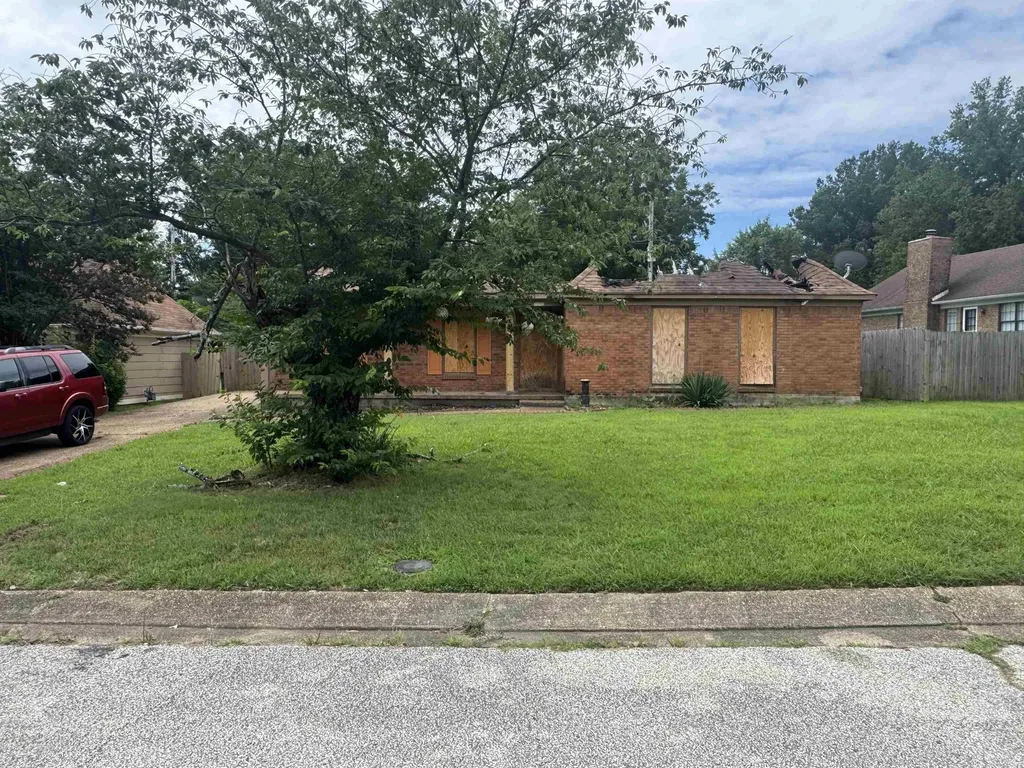 6555 Stockport Cove Memphis TN 38141