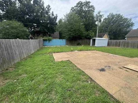 6555 Stockport Cove Memphis TN 38141