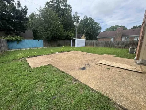 6555 Stockport Cove Memphis TN 38141