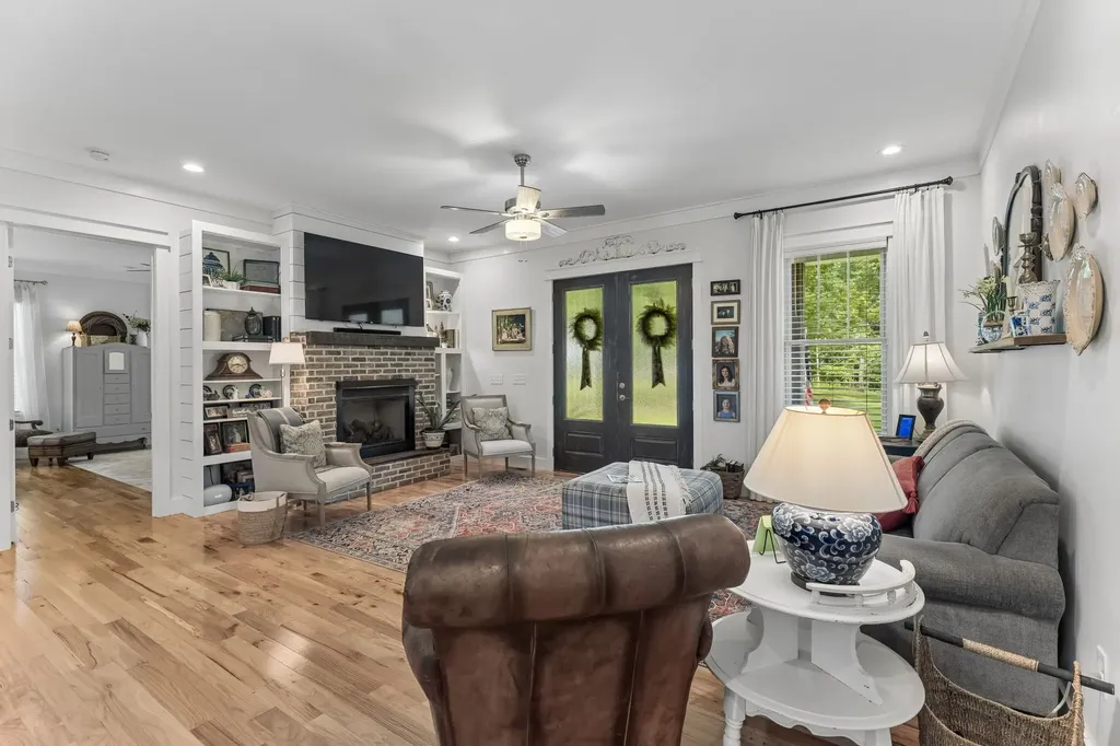 1 Lillie Lane Lawrenceburg TN 38464