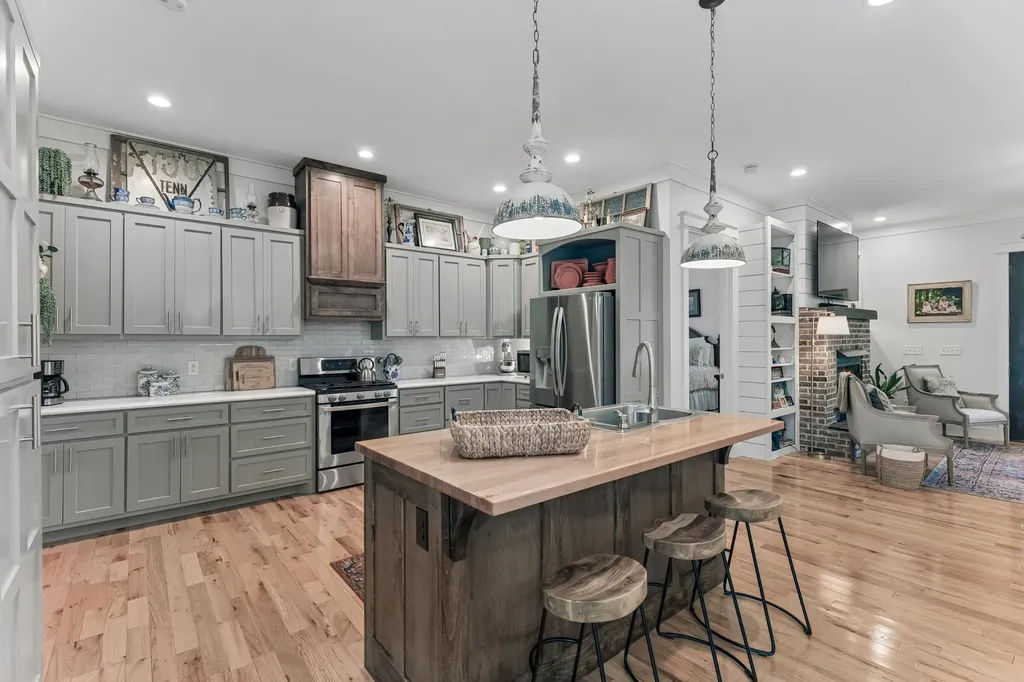 1 Lillie Lane Lawrenceburg TN 38464