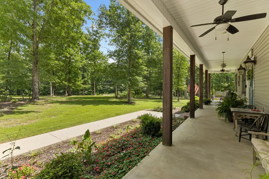 1 Lillie Lane Lawrenceburg TN 38464