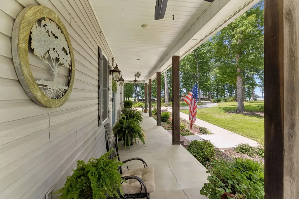 1 Lillie Lane Lawrenceburg TN 38464