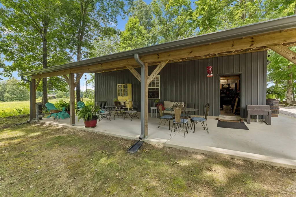 1 Lillie Lane Lawrenceburg TN 38464