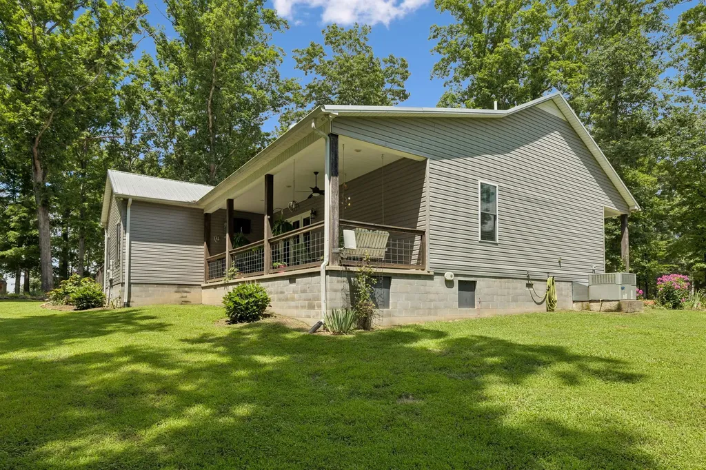 1 Lillie Lane Lawrenceburg TN 38464