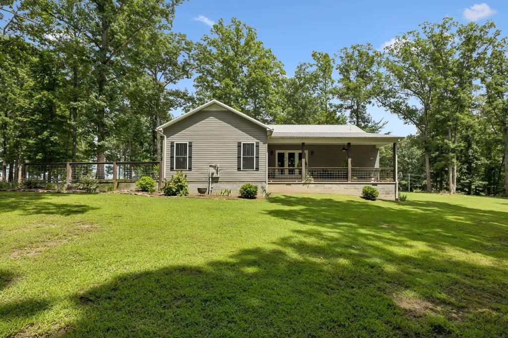 1 Lillie Lane Lawrenceburg TN 38464