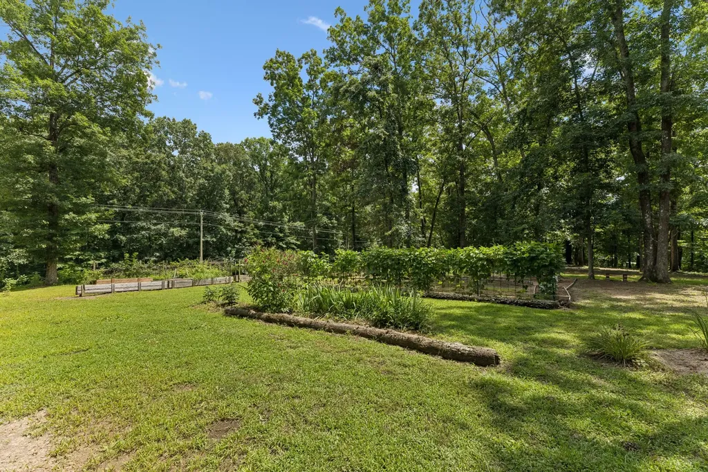 1 Lillie Lane Lawrenceburg TN 38464