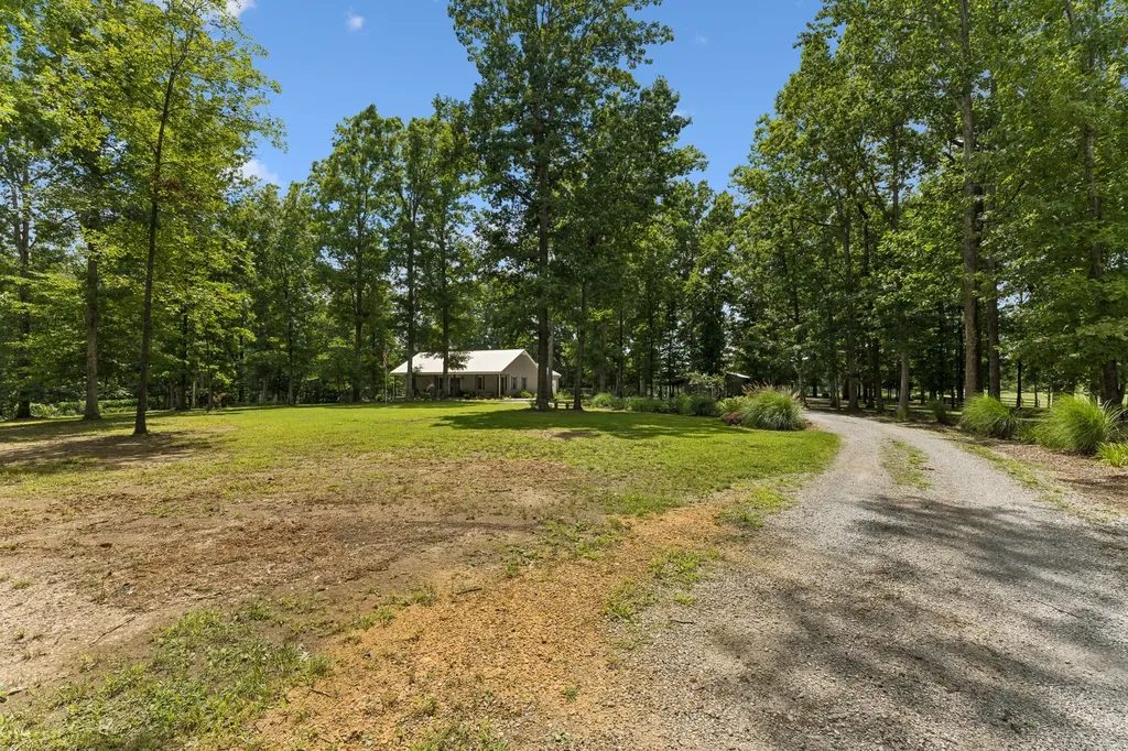 1 Lillie Lane Lawrenceburg TN 38464