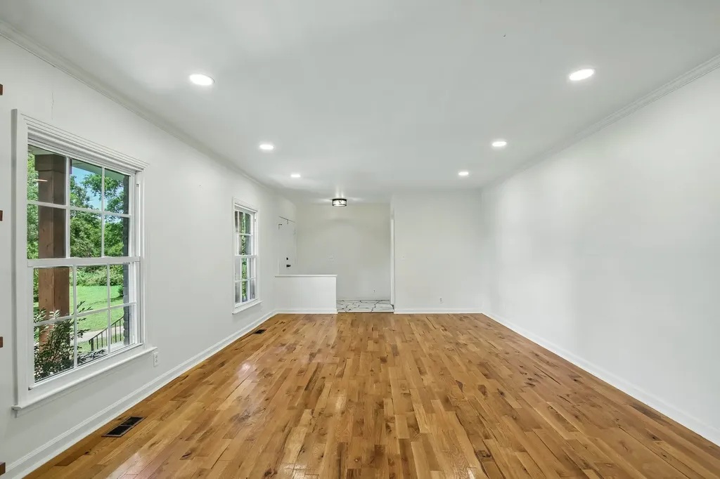 463 Walton Ferry Road Hendersonville TN 37075
