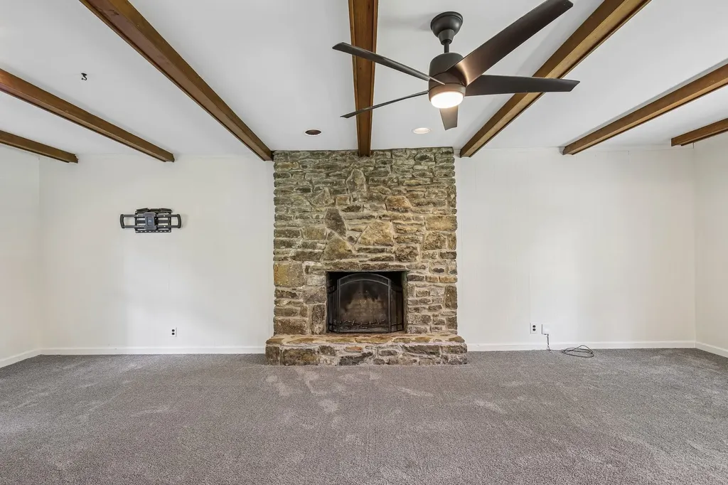463 Walton Ferry Road Hendersonville TN 37075