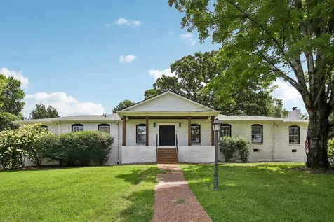 463 Walton Ferry Road Hendersonville TN 37075