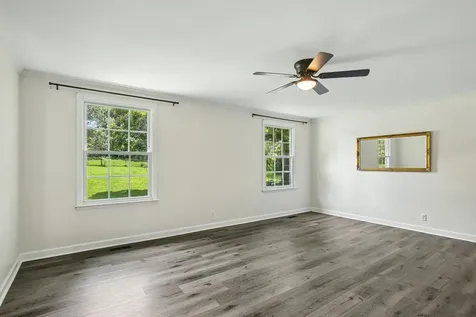 463 Walton Ferry Road Hendersonville TN 37075