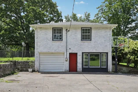 463 Walton Ferry Road Hendersonville TN 37075