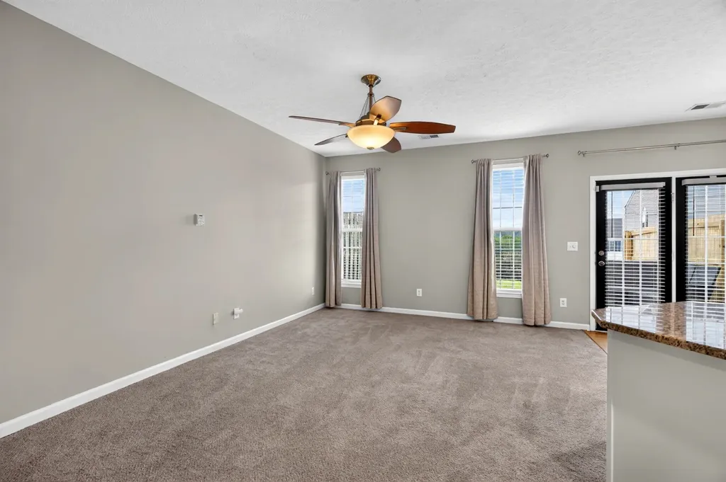 7277 Charlotte Pike Nashville TN 37209