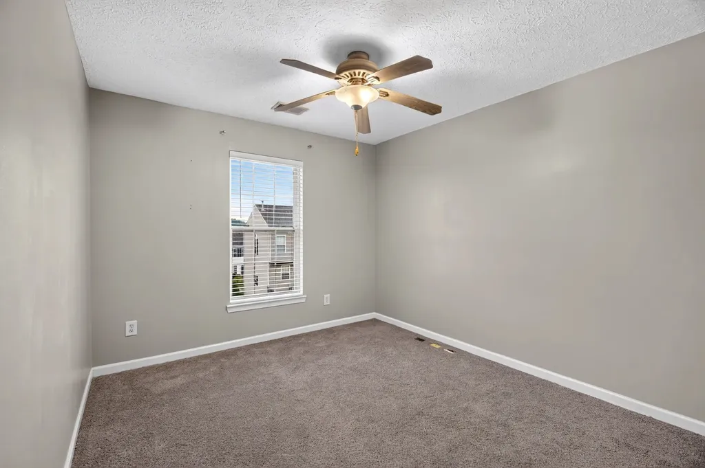 7277 Charlotte Pike Nashville TN 37209