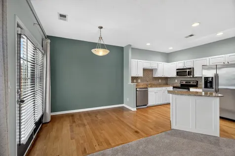 7277 Charlotte Pike Nashville TN 37209