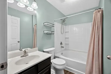 7277 Charlotte Pike Nashville TN 37209