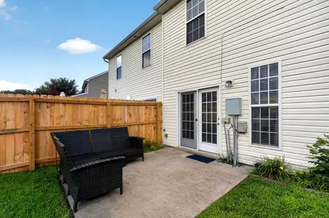7277 Charlotte Pike Nashville TN 37209
