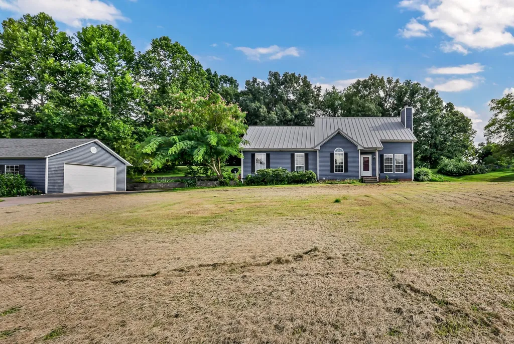 412 Martin Road Clarksville TN 37042