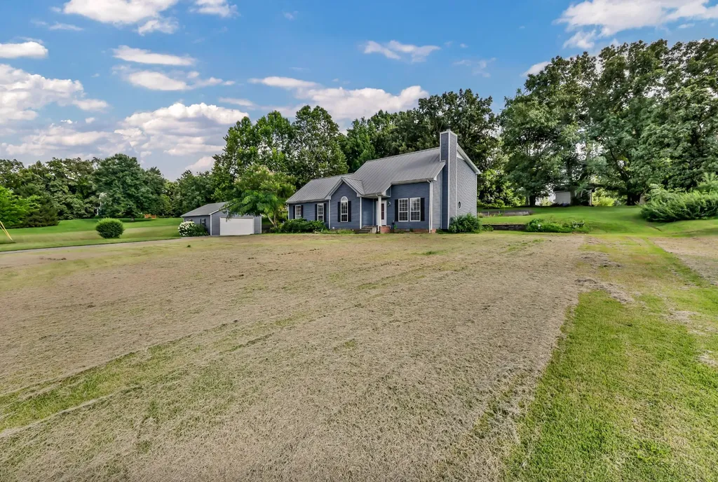 412 Martin Road Clarksville TN 37042