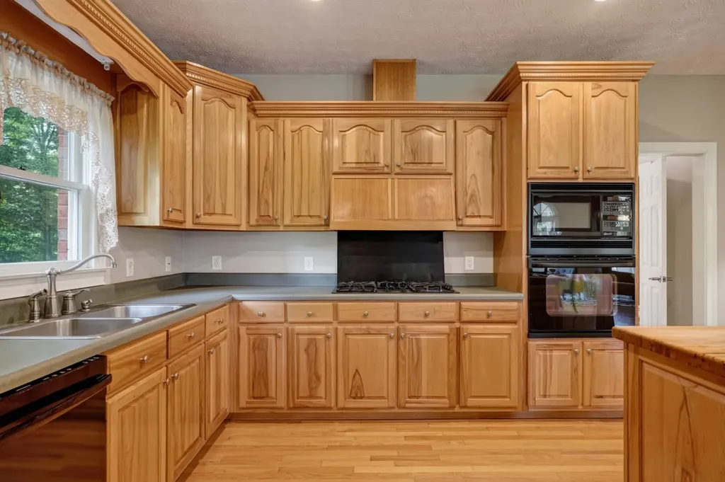 358 Andrew Jackson Boulevard Dowelltown TN 37059