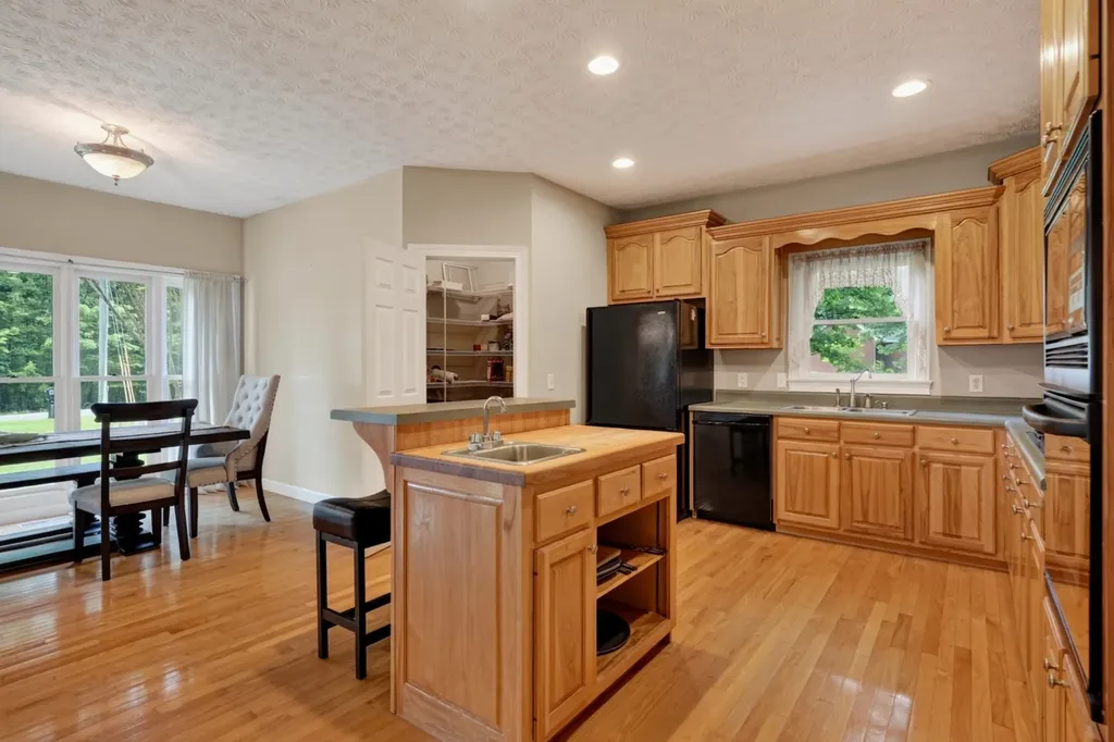358 Andrew Jackson Boulevard Dowelltown TN 37059
