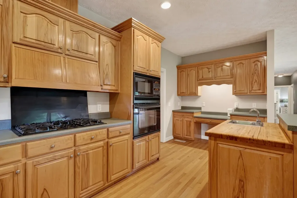358 Andrew Jackson Boulevard Dowelltown TN 37059
