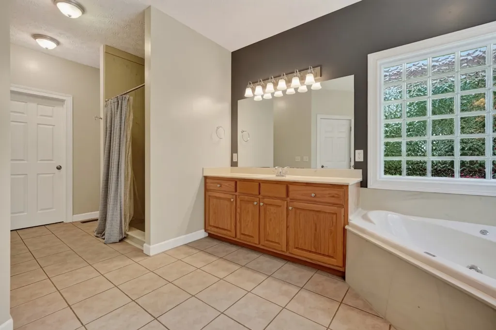 358 Andrew Jackson Boulevard Dowelltown TN 37059