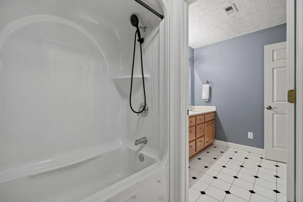 358 Andrew Jackson Boulevard Dowelltown TN 37059