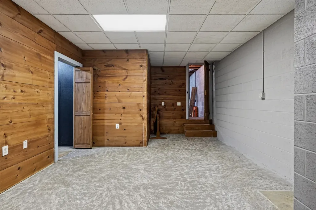 358 Andrew Jackson Boulevard Dowelltown TN 37059