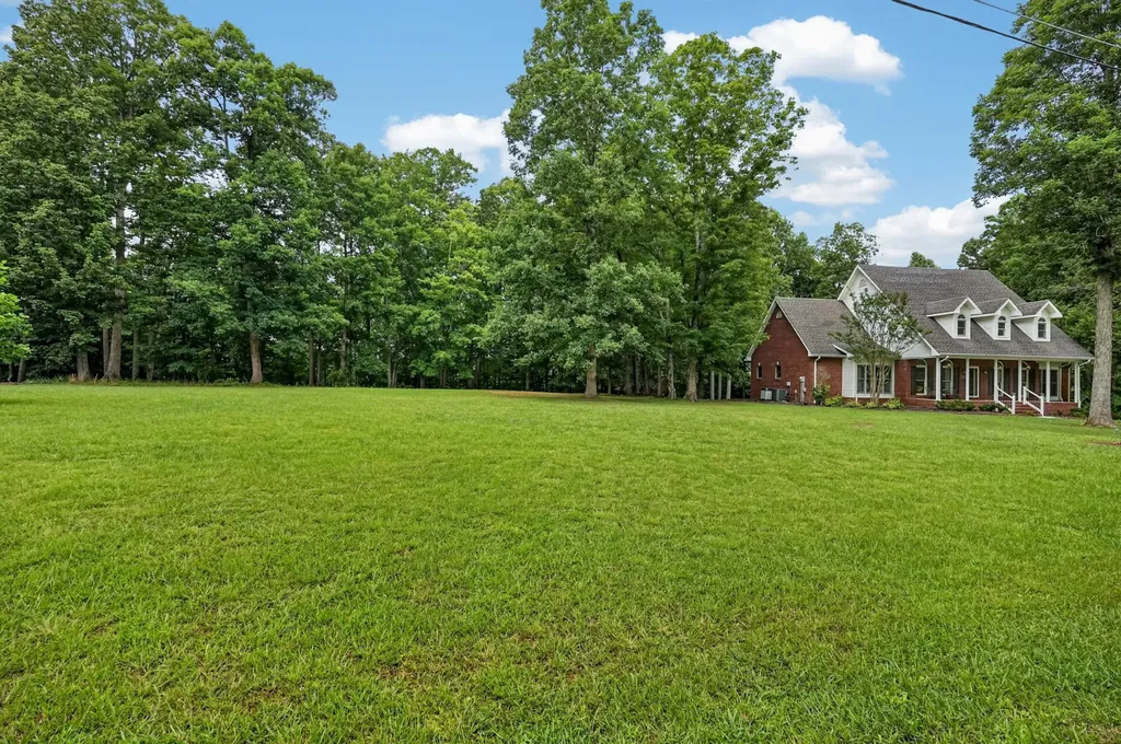358 Andrew Jackson Boulevard Dowelltown TN 37059